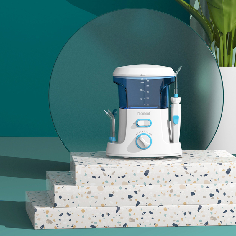 600ml Adjustable ABS Water Dental Flosser Untuk Penggunaan Keluarga Oral Spa Putih Biru