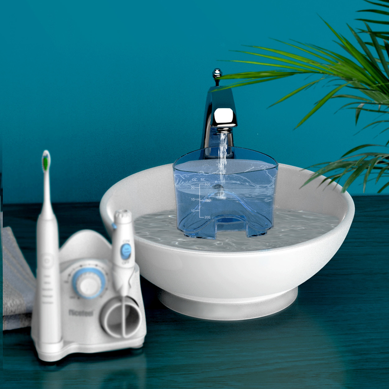 Produk Gigi Sikat Gigi Sonic Flosser Air Untuk Keluarga 600ml Putih OEM ABS Tank
